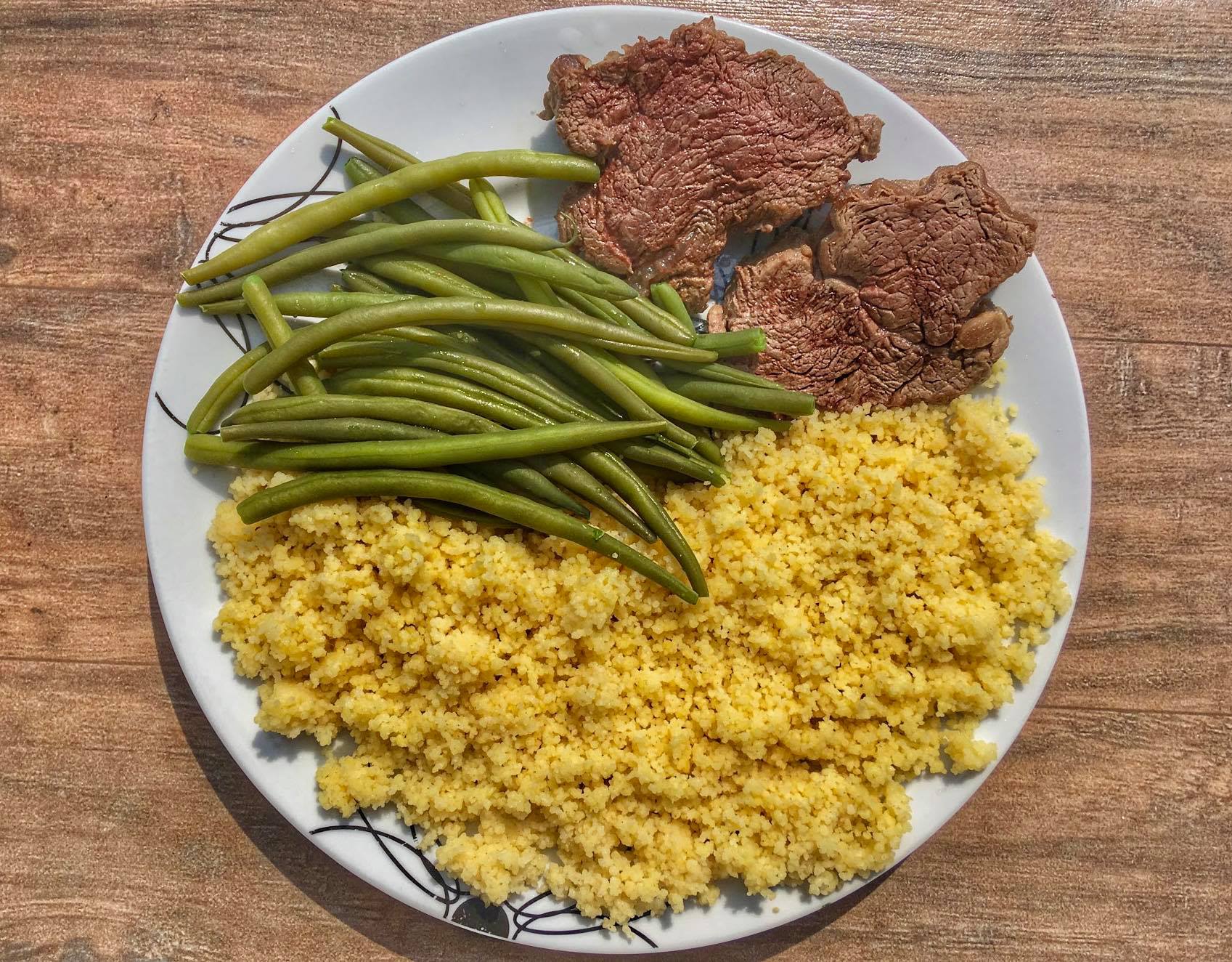 Bulgur, fasole verde, muschi de vita